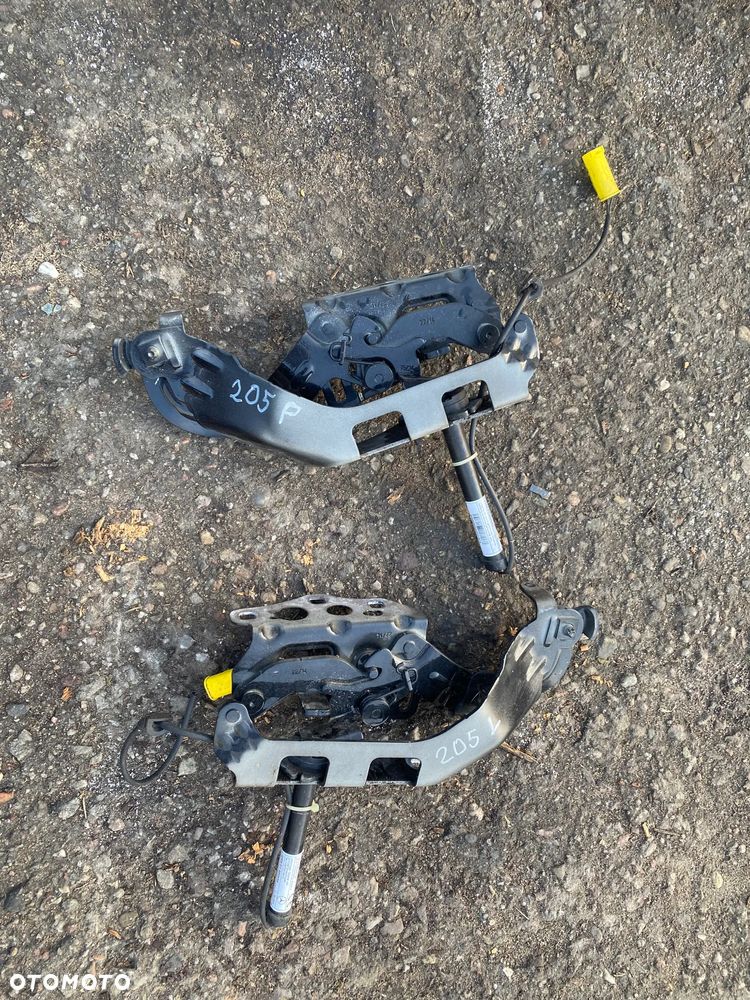 MERCEDES 205 zawias zawiasy maski naboj komplet kolor 197 - 1