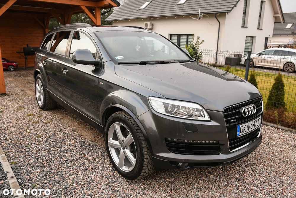 Audi Q7 - 3