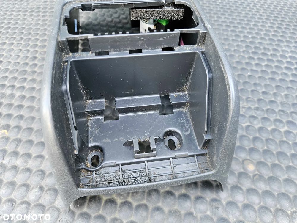 Tunel Srodkowy Konsola Panel Tapicerka Zapalniczka Uchwyt na Kubek Skoda Octavia I 1 - 37