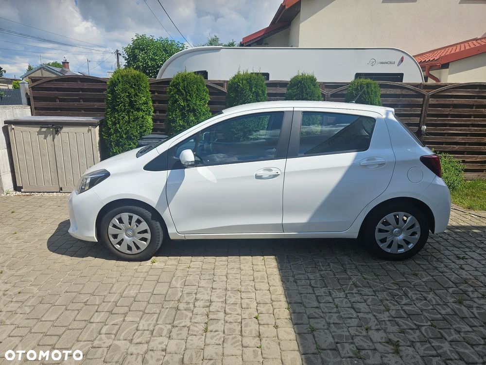 Toyota Yaris 1.0 Active EU6 - 3