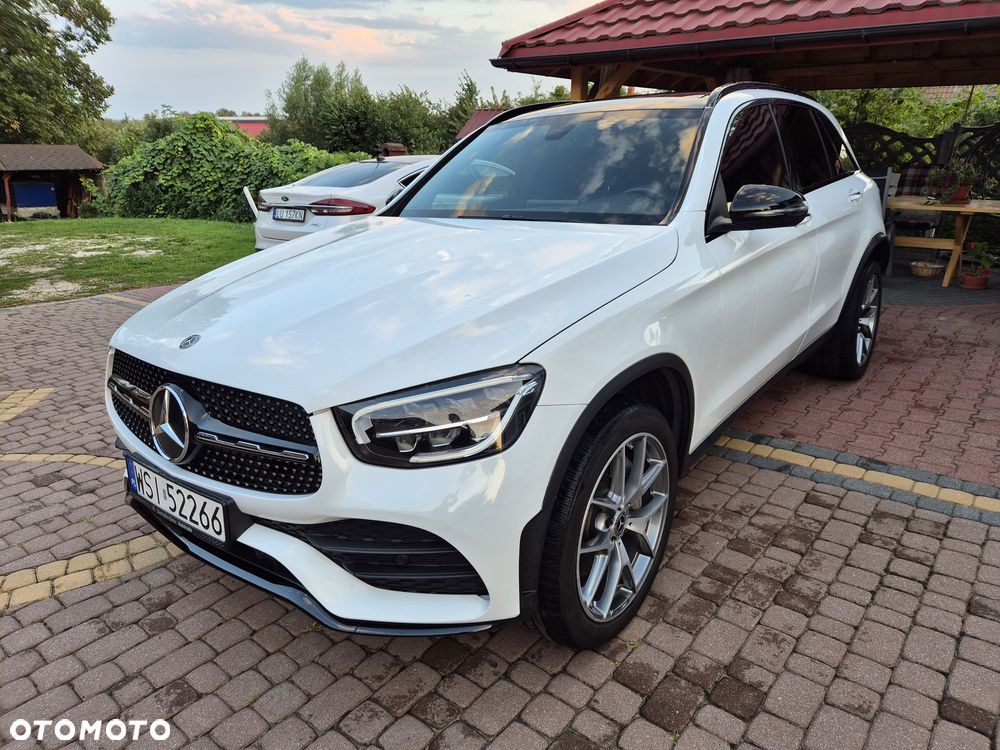 Mercedes-Benz GLC - 1