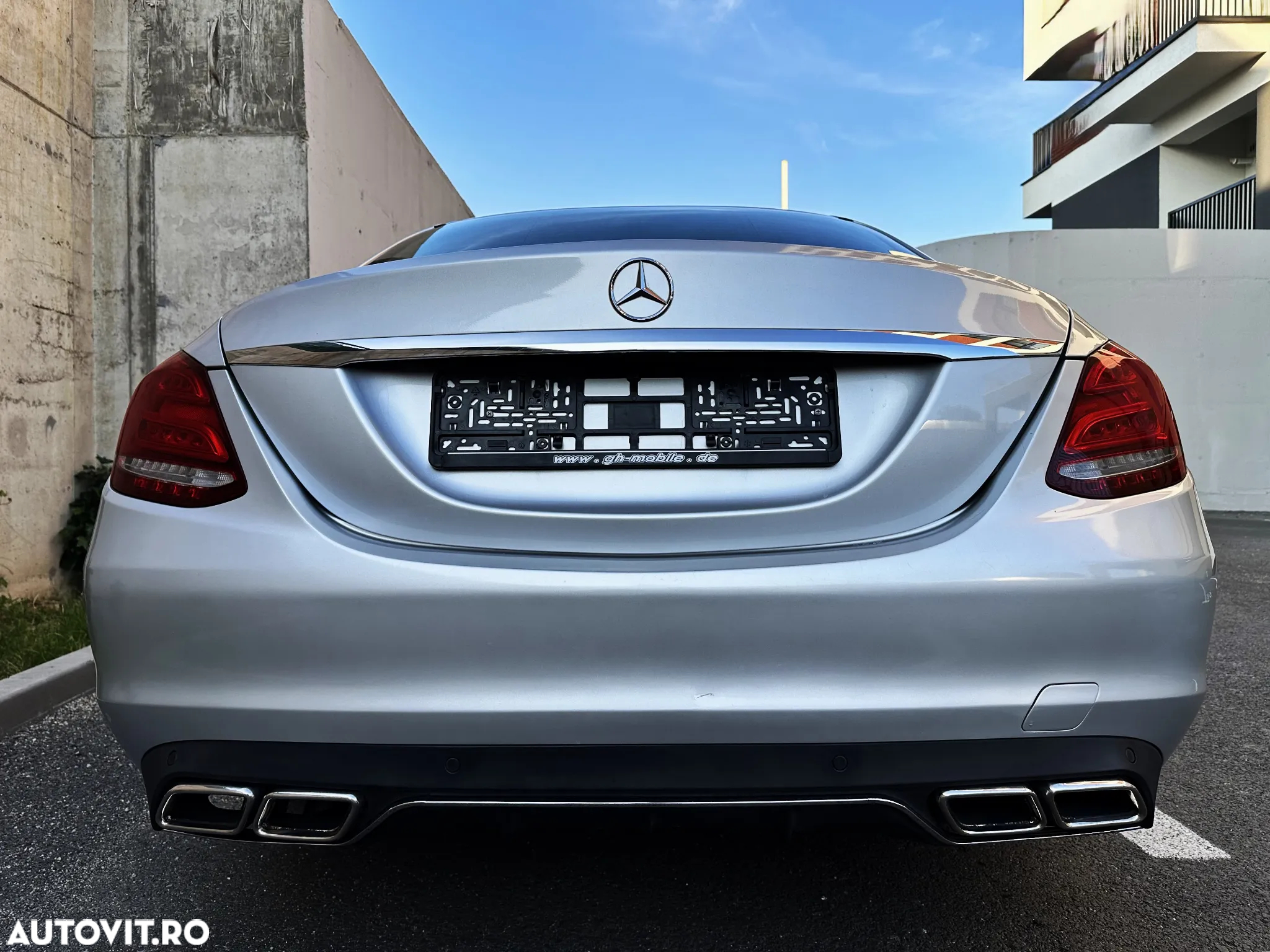 Mercedes-Benz C 200 T 7G-TRONIC Exclusive - 25