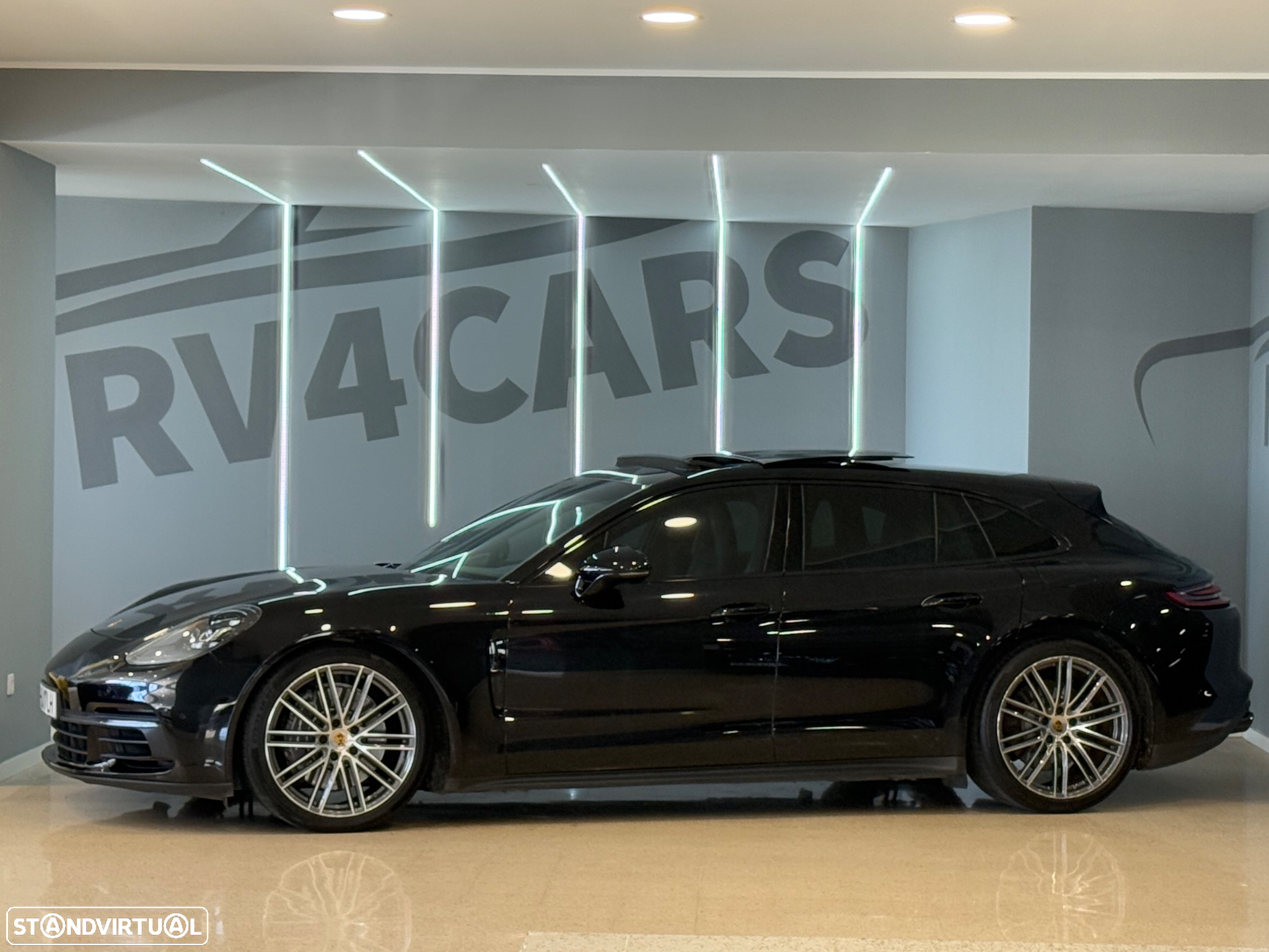 Porsche Panamera Sport Turismo 4 E-Hybrid - 10