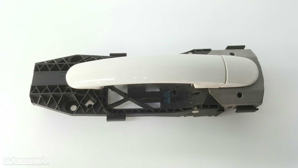 PUXADOR EXTERIOR TRASEIRO DIREITO SKODA YETI EXPERIENCE 4X4 - 8