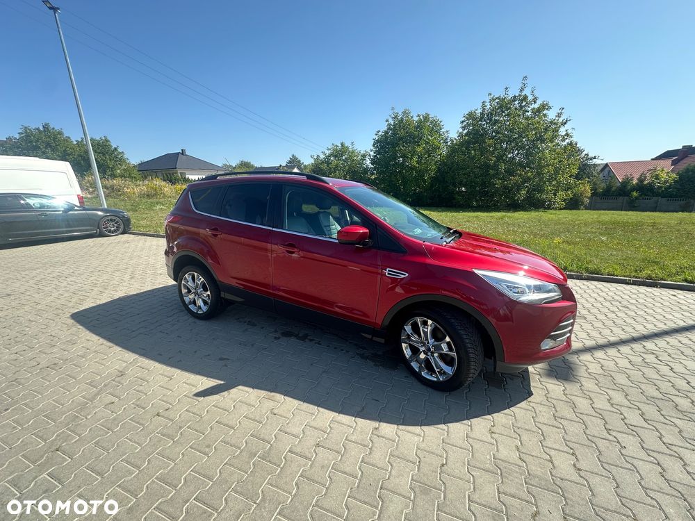 Ford Kuga - 10