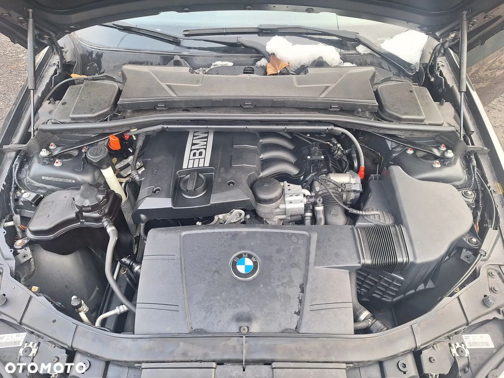 BMW Seria 3 - 12