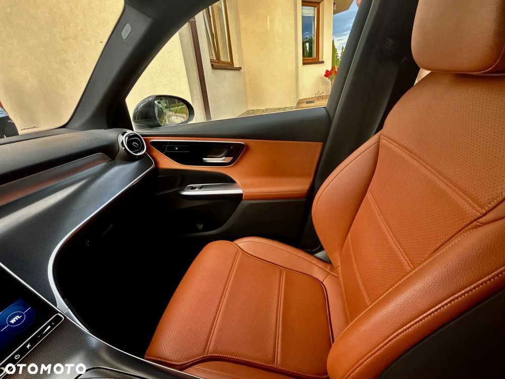 Mercedes-Benz GLC 220 d mHEV 4-Matic Avantgarde - 22
