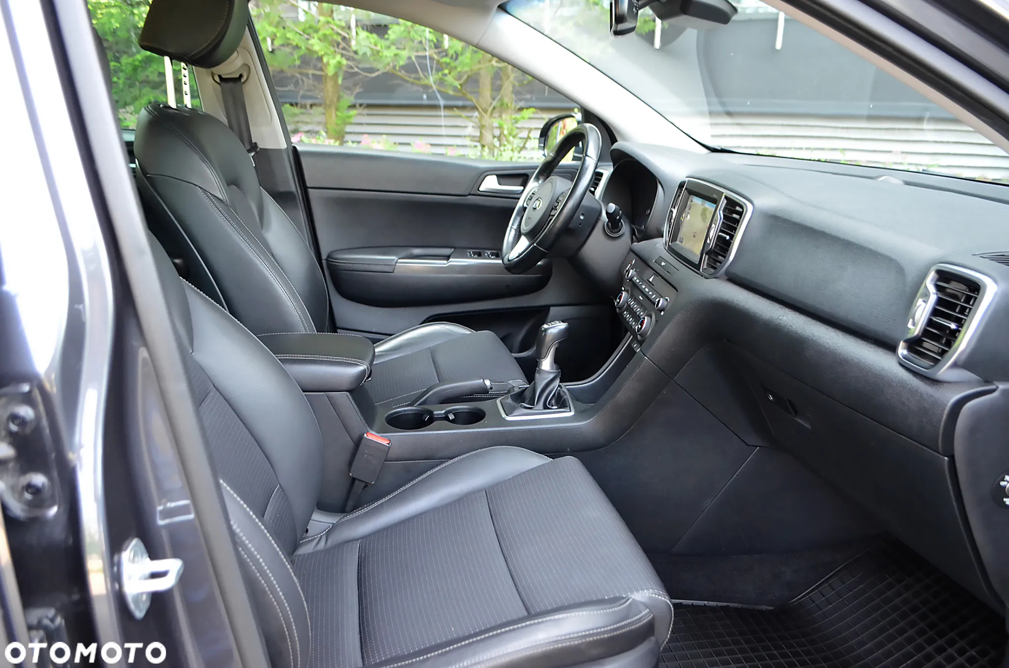 Kia Sportage 1.6 GDI Business Line 2WD - 19