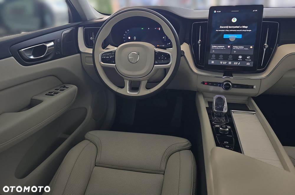 Volvo XC 60 B5 B AWD Ultra Dark - 14