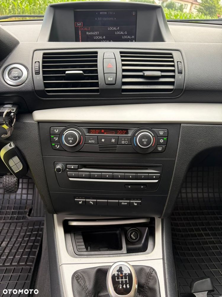 BMW Seria 1 118i - 18