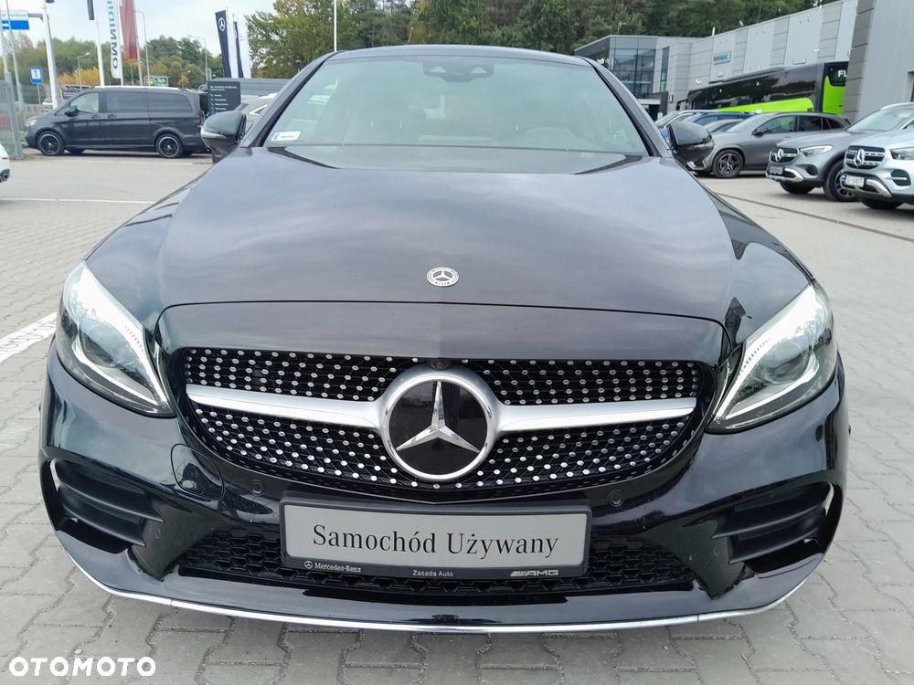Mercedes-Benz Klasa C 300 9G-TRONIC - 10