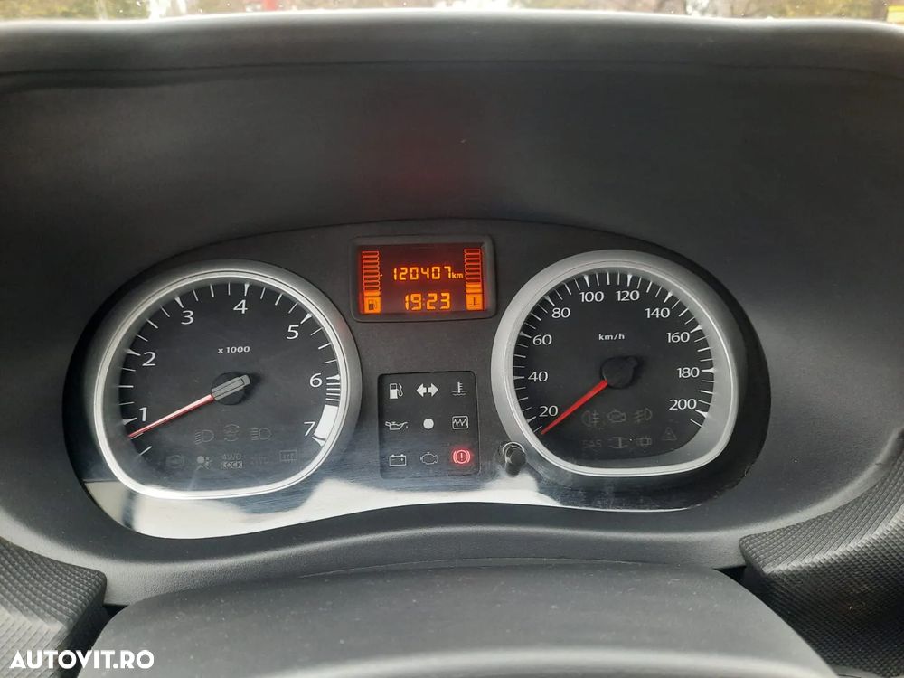 Dacia Duster 1.6 16V 105 4x2 Celebration - 12