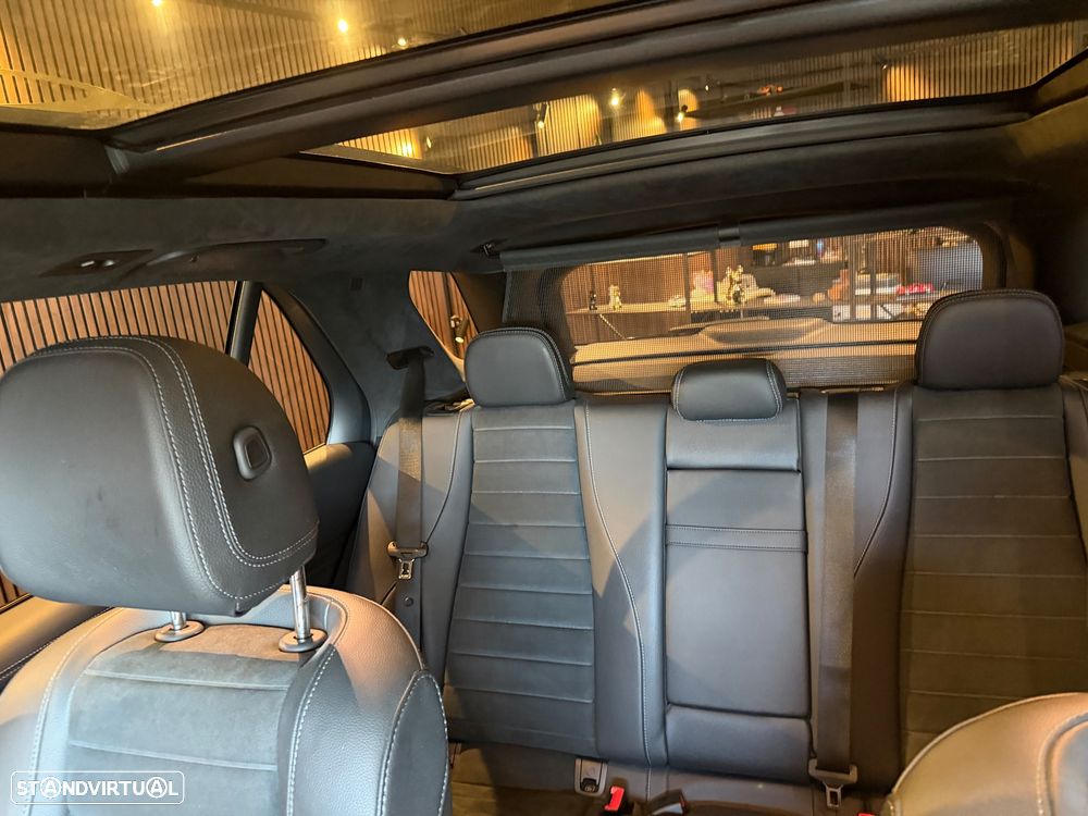 Mercedes-Benz GLE 350 e 4Matic 9G-TRONIC AMG Line — fotografia 28