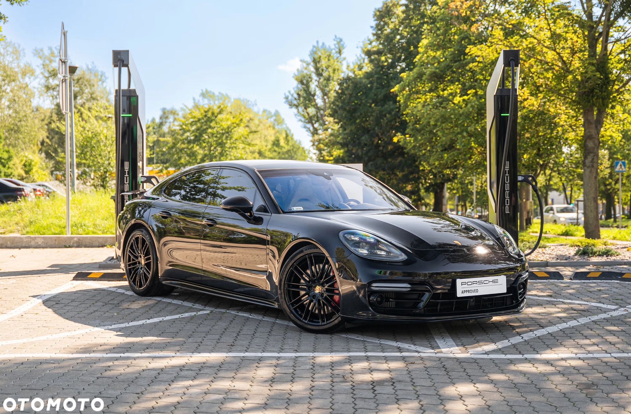 Porsche Panamera Turbo - 1
