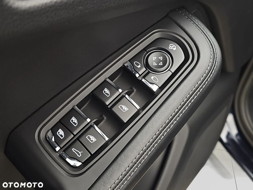 Porsche Macan Standard - 21