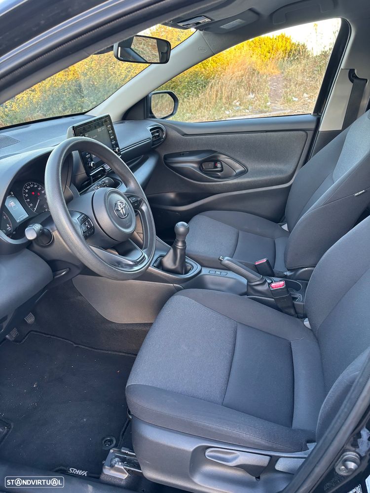 Toyota Yaris 1.0 VVT-i - 11
