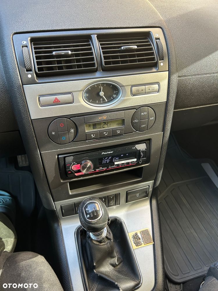 Ford Mondeo 2.0 TDCI X - 5