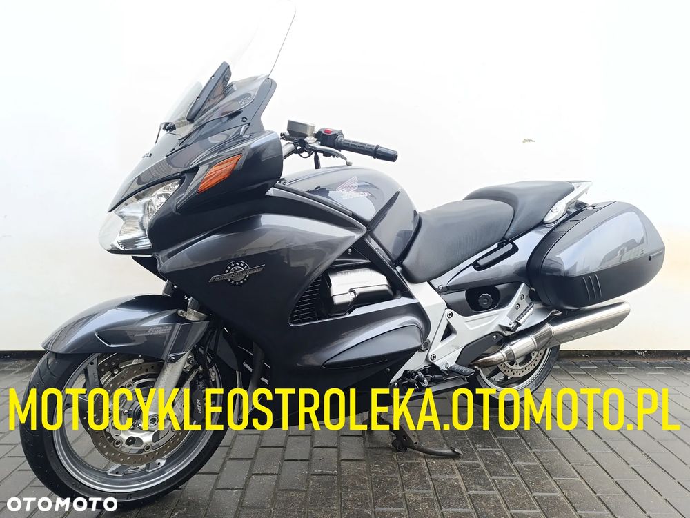 Honda ST