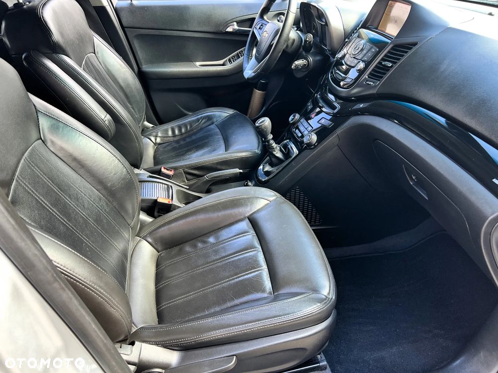 Chevrolet Orlando 1.8 LTZ - 17
