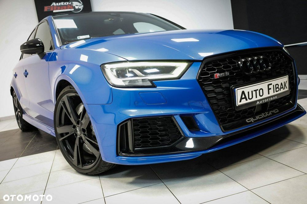 Audi RS3 Limousine - 8