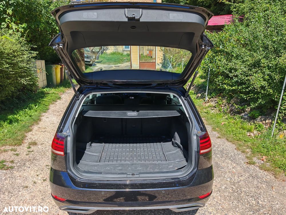 Volkswagen Golf 2.0 TDI Comfortline - 5