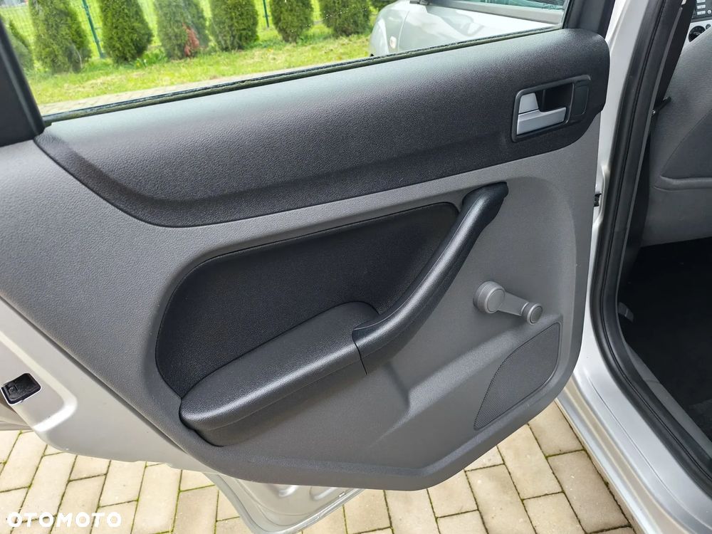 Ford Focus - 14
