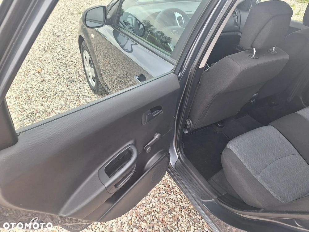 Kia Ceed 1.4 CVVT Spirit - 22