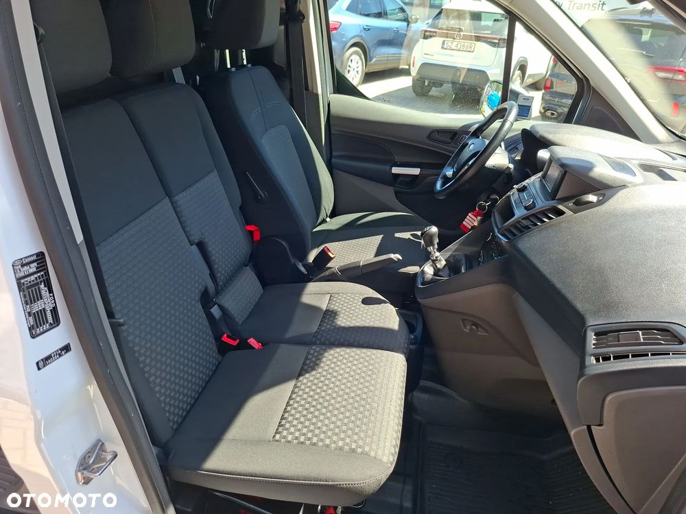 Ford Connect - 38