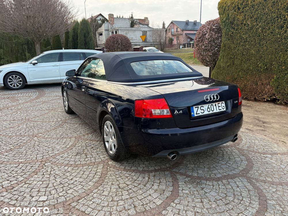 Audi A4 Cabrio - 8