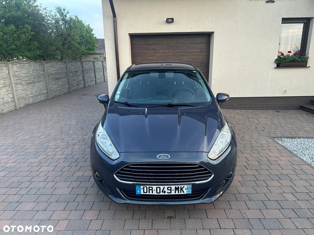 Ford Fiesta 1.5 TDCi SYNC Edition - 6