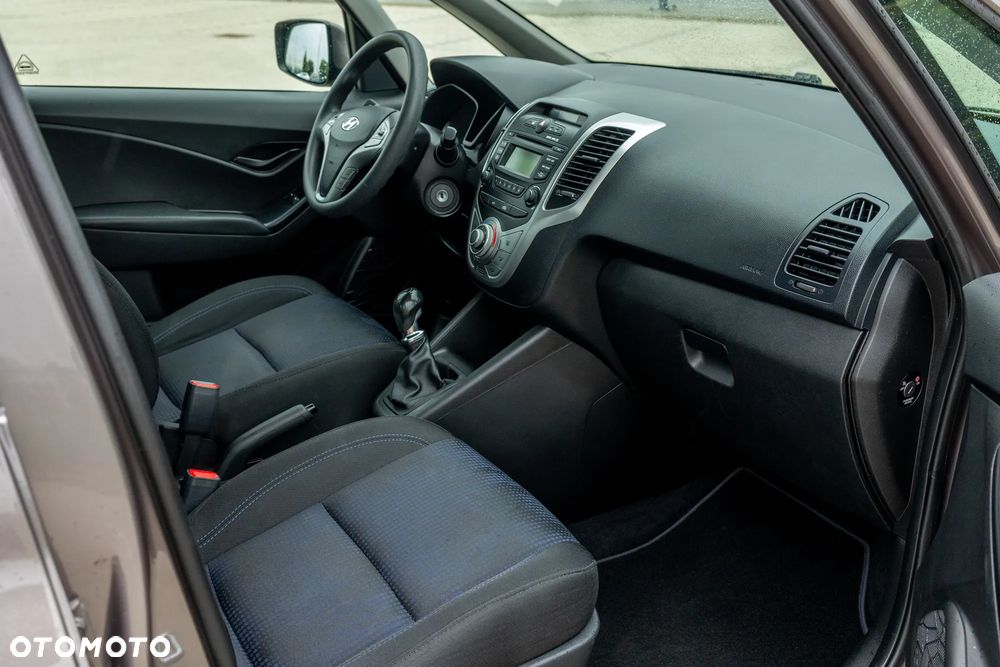 Hyundai ix20 1.4 Classic + - 16