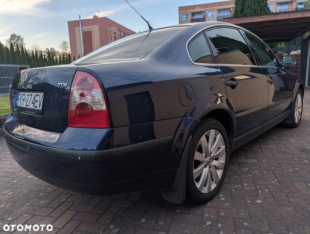 Volkswagen Passat 1.9 TDI - 13