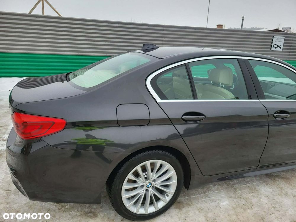 BMW Seria 5 530e iPerformance xDrive - 11