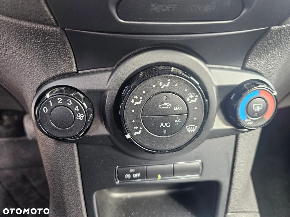 Ford Fiesta 1.0 EcoBoost Platinium X ASS - 12