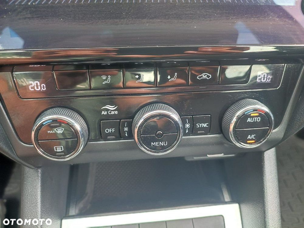 Skoda Octavia - 8