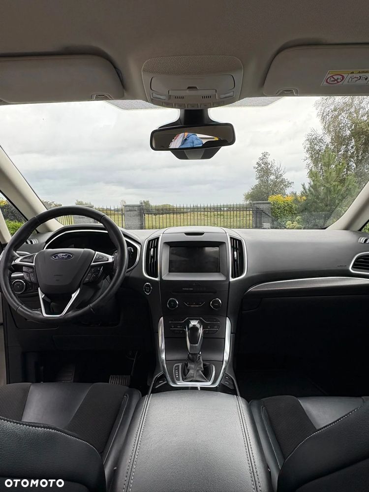 Ford S-Max 2.0 EcoBlue Titanium - 15