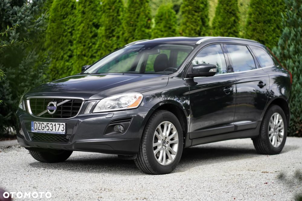 Volvo XC 60 D3 AWD Momentum - 3