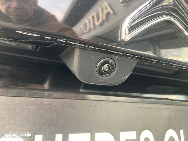 Citroën C4 PureTech 130 Stop&Start SHINE - 9