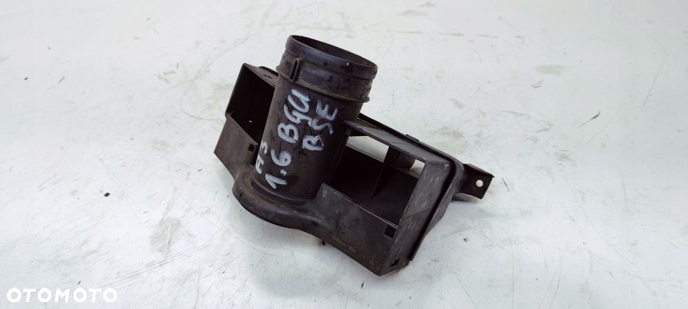 WLOT DOLOT KIEROWNICA POWIETRZA AUDI A3 VW SEAT SKODA 1.6 MPI BGU BSE - 5
