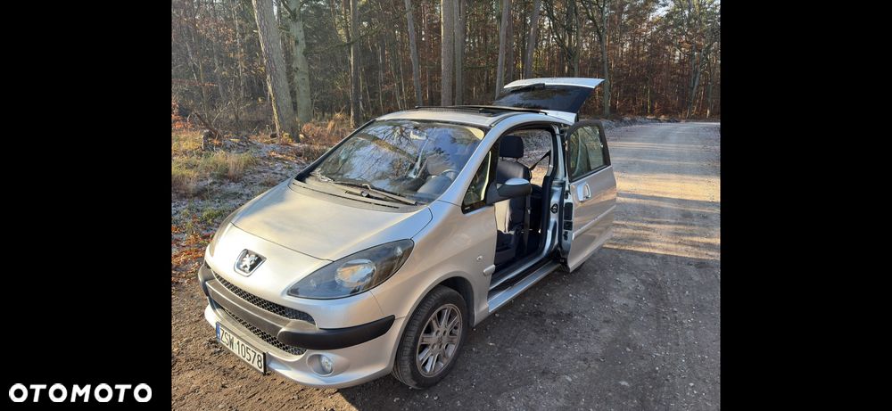 Peugeot 1007 1.6 Trendy 2-Tronic - 32