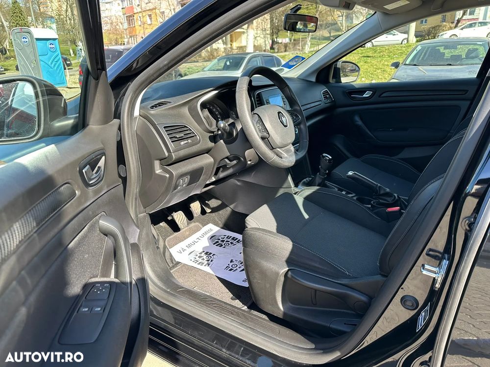 Renault Megane ENERGY TCe 100 EXPERIENCE - 7