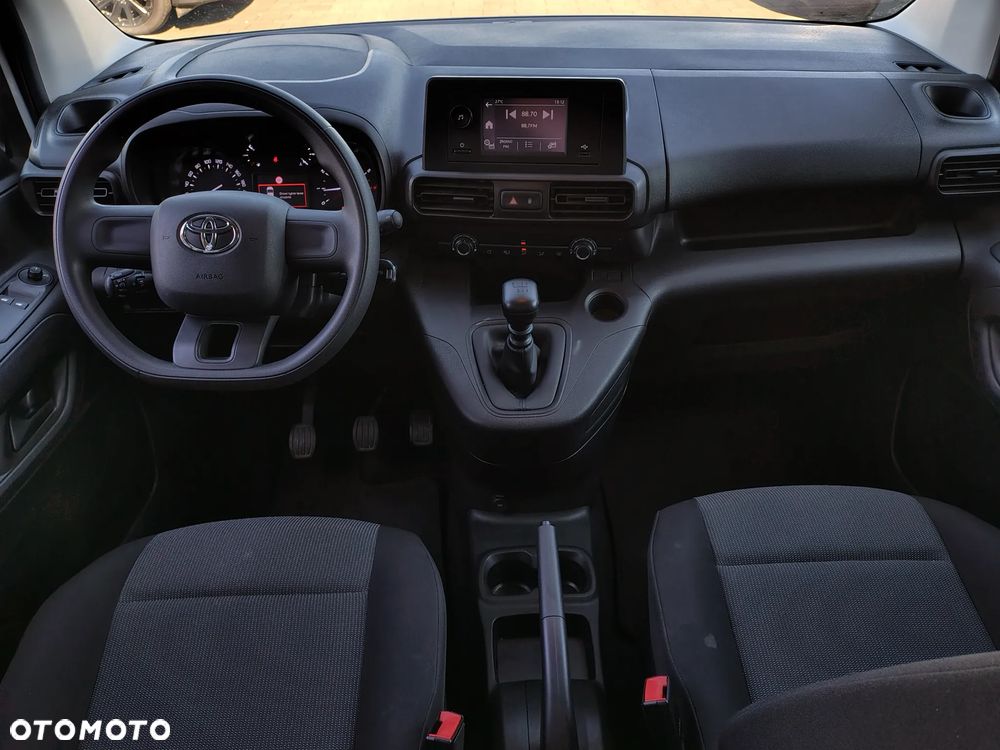 Toyota Proace City Verso Long 1.5 D-4D Combi - 24