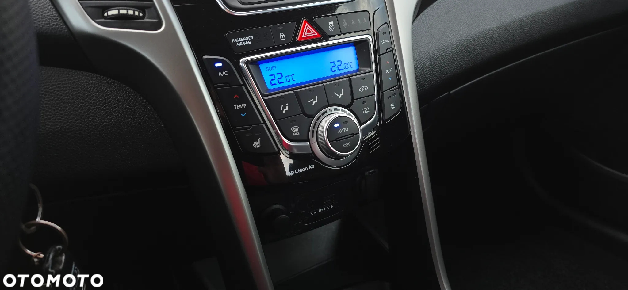 Hyundai i30 blue 1.6 CRDi Trend - 37