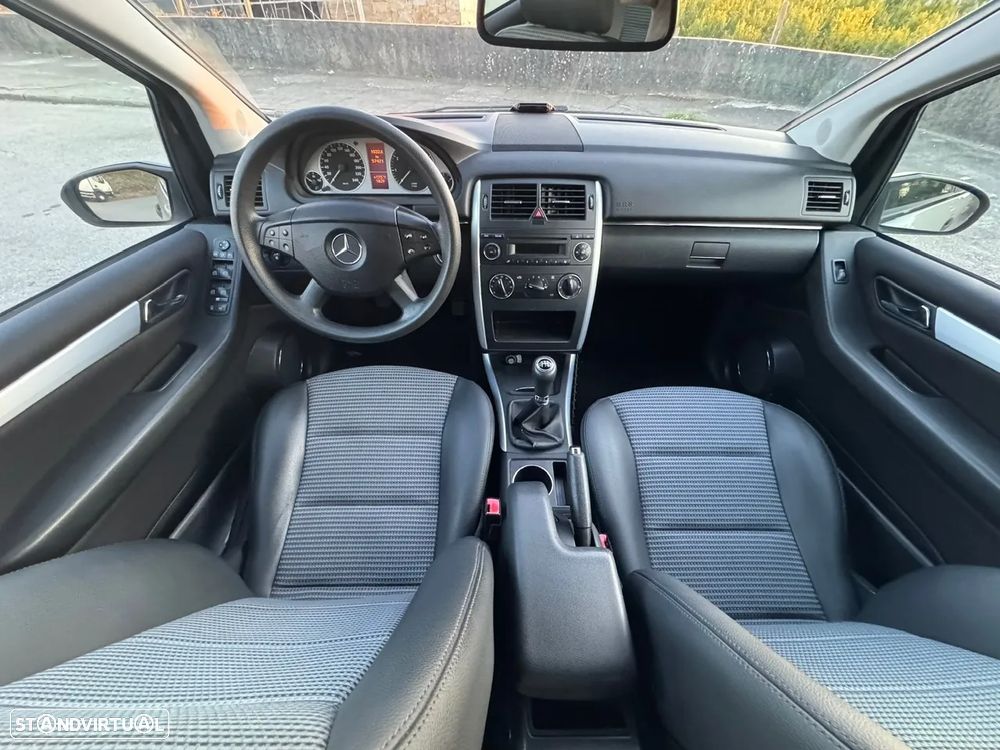 Mercedes-Benz B 150 BlueEFFICIENCY - 10