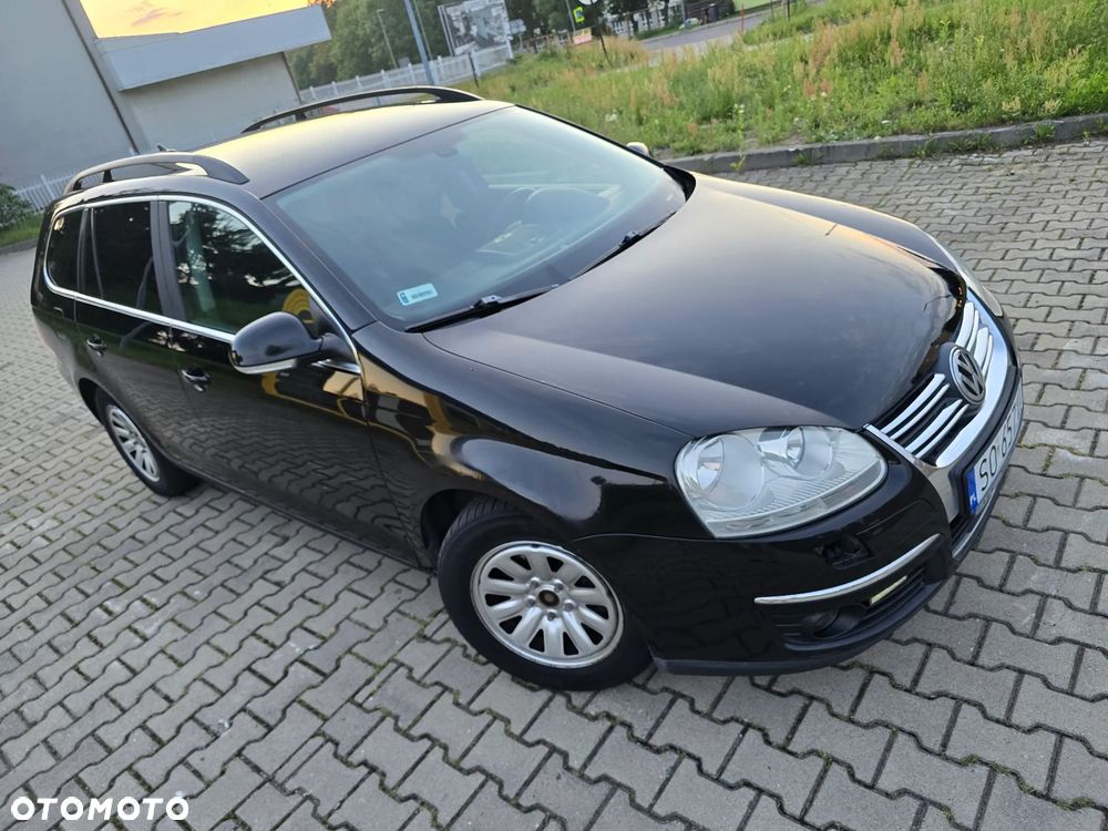 Volkswagen Golf 2.0 TDI Comfortline DSG - 35