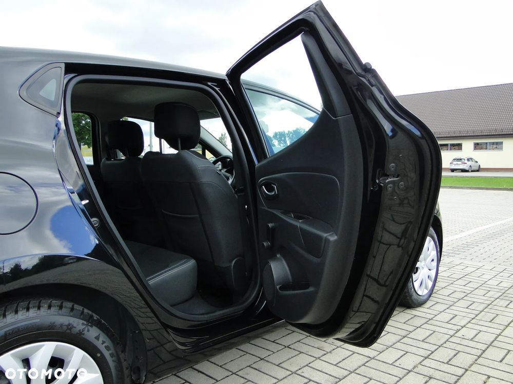 Renault Clio 1.2 16V 75 LIMITED 2018 - 14