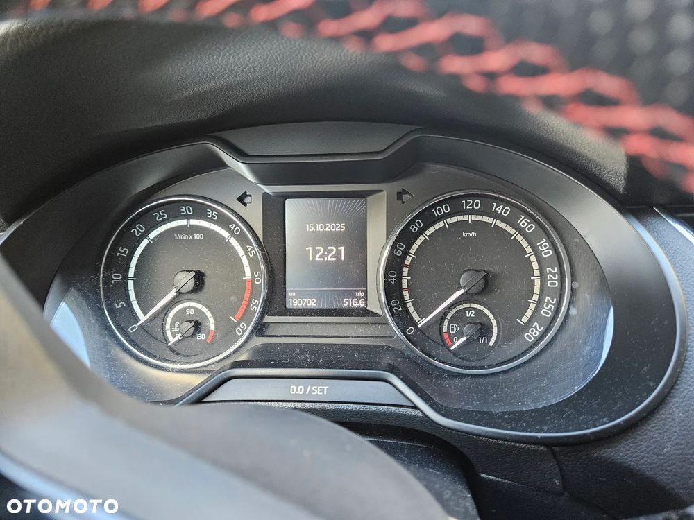 Skoda Octavia 2.0 TDI RS EU6 - 17