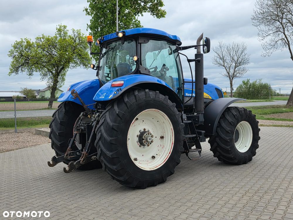 New Holland T7030 PC 2011R - 36