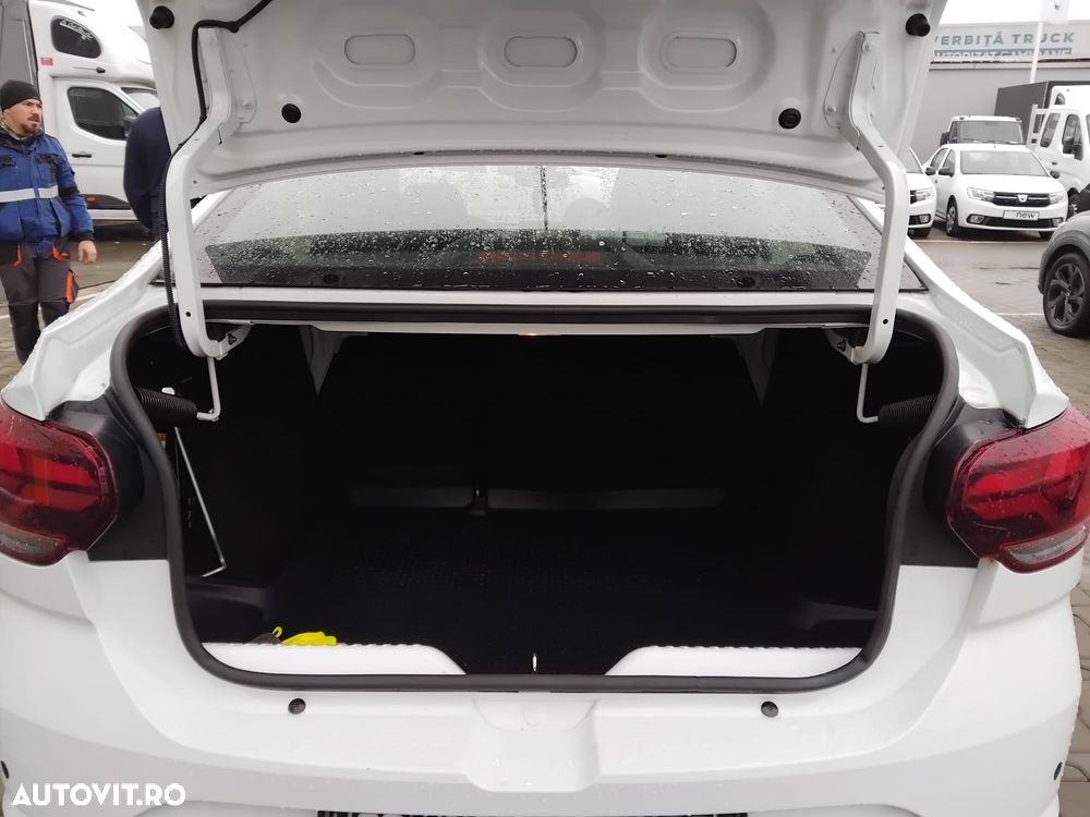 Dacia Logan TCe 90 MT6 Journey - 15