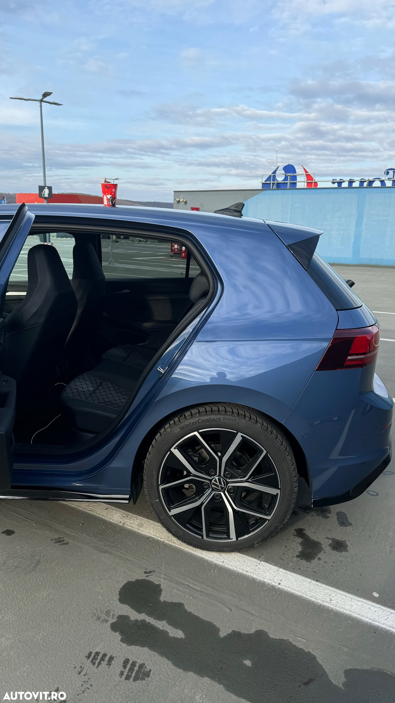 Volkswagen Golf 1.5 eTSI DSG MHEV R-Line - 15